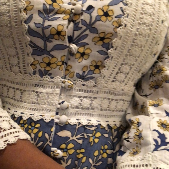 BEAUTIFUL FLORAL DRESS💕 - Picture 11 of 12